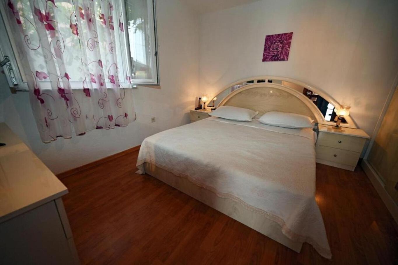 Apartment Mihovilovic 斯拉汀 外观 照片