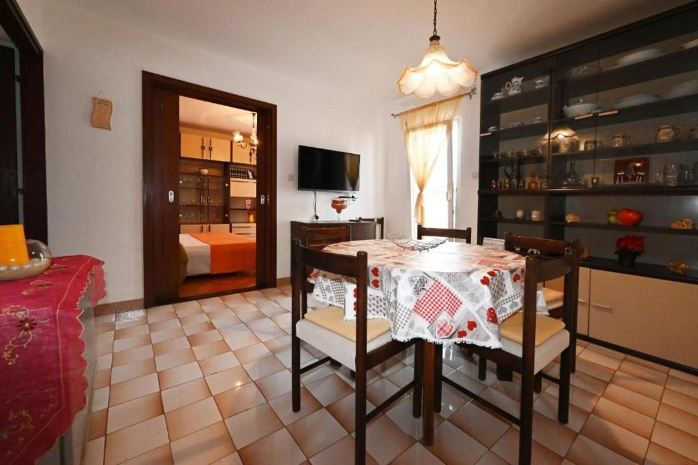Apartment Mihovilovic 斯拉汀 外观 照片