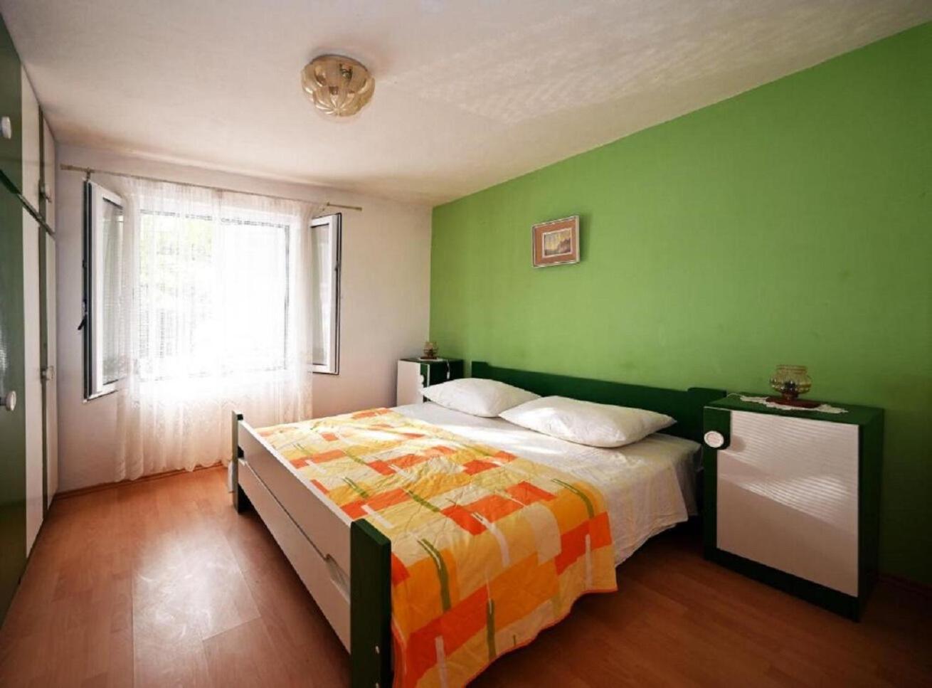 Apartment Mihovilovic 斯拉汀 外观 照片