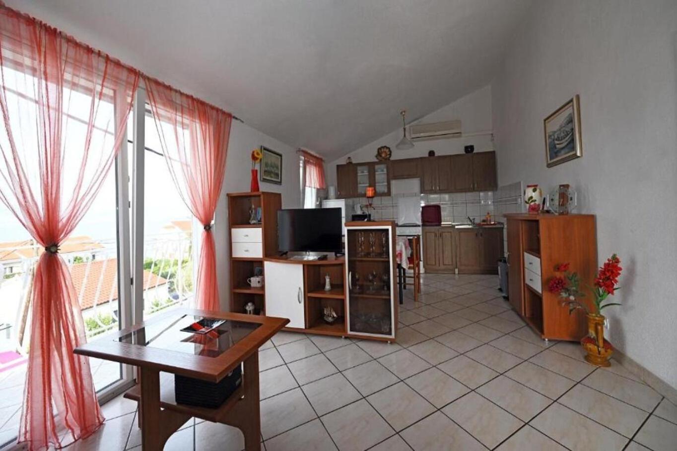 Apartment Mihovilovic 斯拉汀 外观 照片